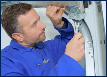 Garage Door Shop Repair Escondido, CA 442-243-9001 - cont-door-repair-t-16-09m